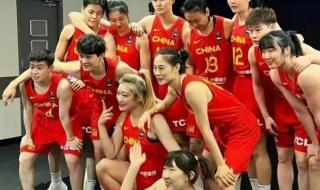 美国女篮奥运名单